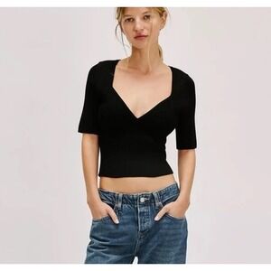 Free People Teagan Swit Top Women Size‎ XS Short Sleeve Deep V Crop Black NEW
